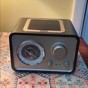 Crosley AM/FM stereo with auxiliary capability